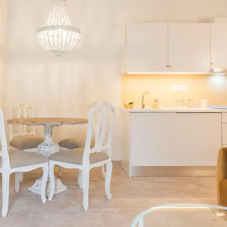 Florinda De La Cava - 9 * トレド