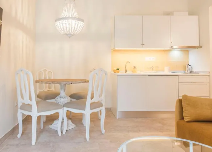 Florinda De La Cava - 9 * Toledo